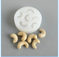Cashew Shape Silicone Candle Mould
